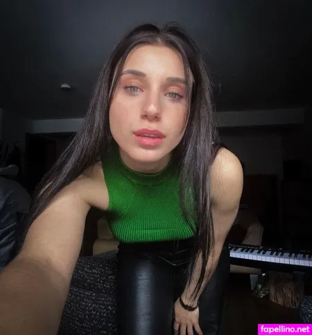 Anna Sophie OnlyFans Thumbnail #8eJxGaydoX
