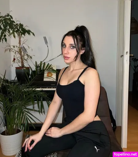 Anna Sophie OnlyFans Thumbnail #x5CTQEjmrz
