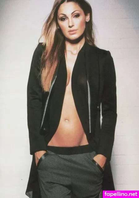 Anna Tatangelo OnlyFans Thumbnail #gXB1POC5jz