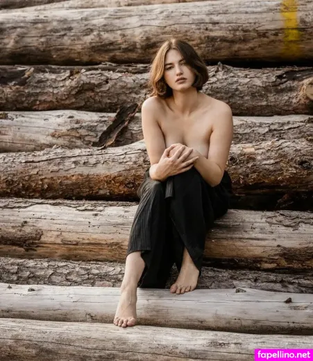 Anna Tauber OnlyFans Thumbnail #0PQN3NnyuC