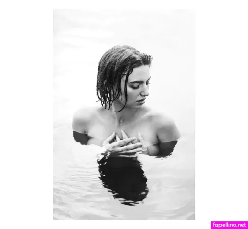 Anna Tauber OnlyFans Thumbnail #LNWtcxPPRZ