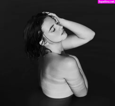 Anna Tauber OnlyFans Thumbnail #qQFIaktRfF