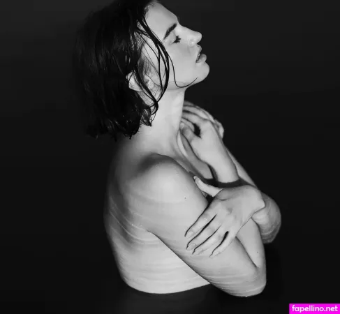 Anna Tauber OnlyFans Thumbnail #sTexRu0wa3