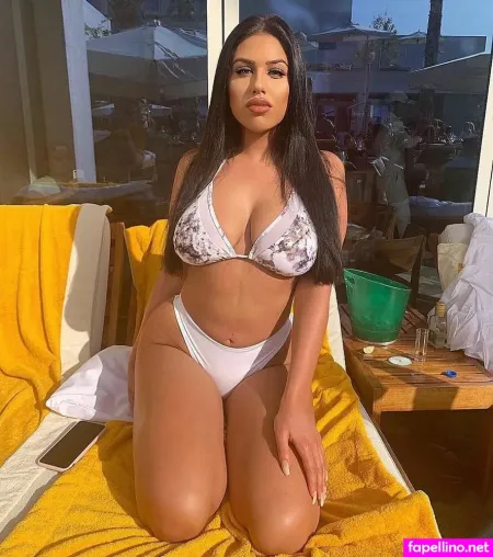 Anna Vakili OnlyFans Thumbnail #o8EmsDP7Ns