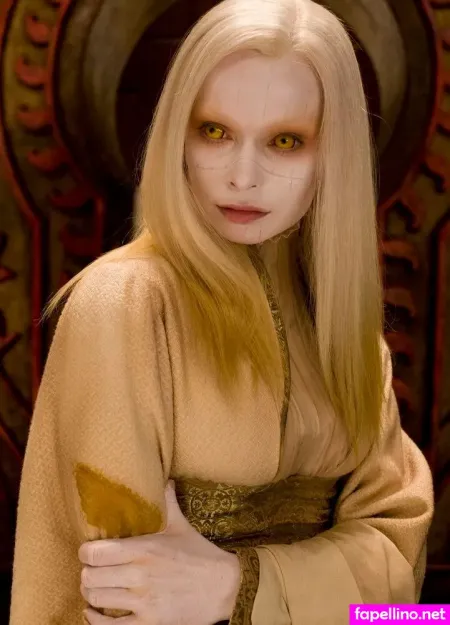 Anna Walton photo