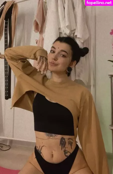 Anna Werty OnlyFans Thumbnail #h8zJZxpYG2