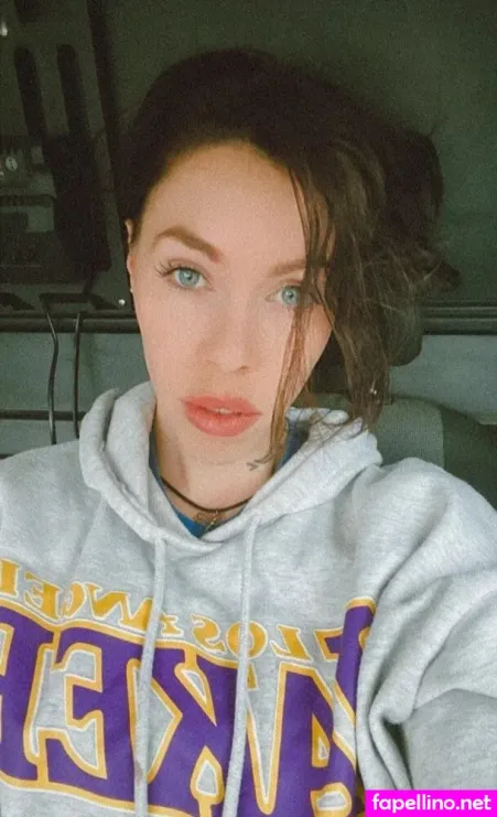 Anna Wolfskin OnlyFans Thumbnail #94bm45cGjB