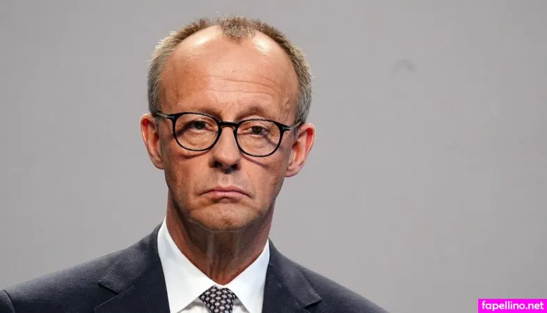 Anna Woolhouse Main Profile Photo