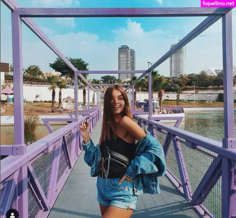 Anna Zak OnlyFans Thumbnail #1AZXnFVczc