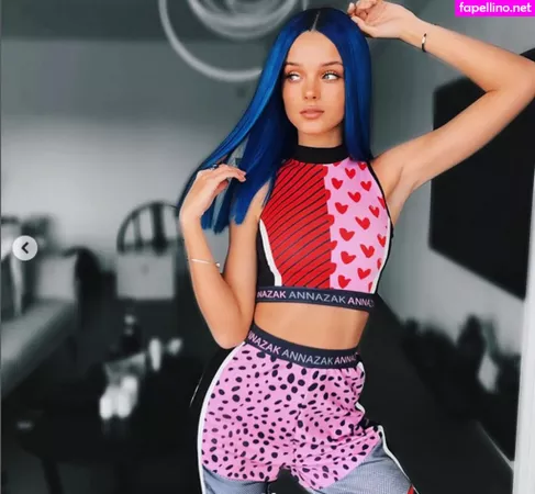 Anna Zak OnlyFans Thumbnail #w0JISf1ZDJ