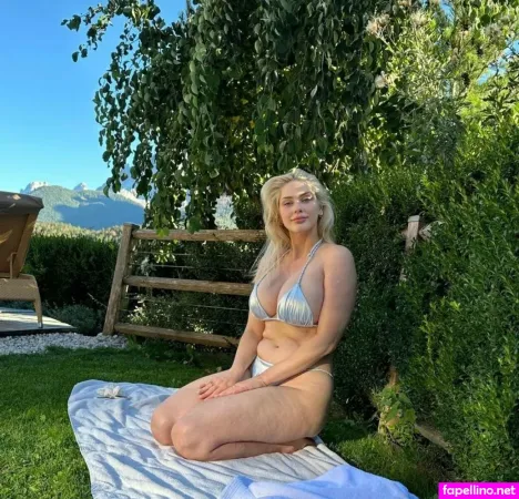 Anna Zubkova OnlyFans Thumbnail #8ScDnpFlzo