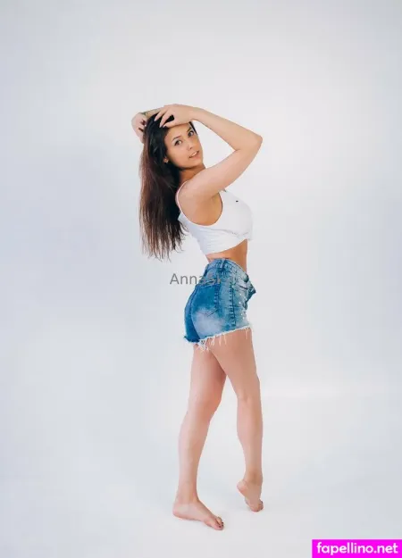 Anna472475731 OnlyFans Thumbnail #XT0PaMmv8h