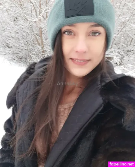 Anna472475731 OnlyFans Thumbnail #tc1fKKctJD