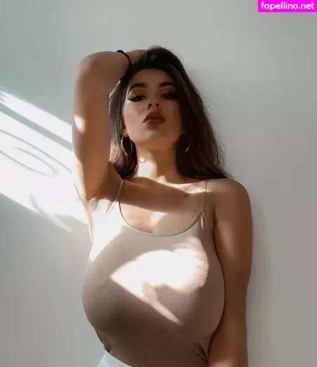 Annaartsv OnlyFans Thumbnail #HBWcuveBO6