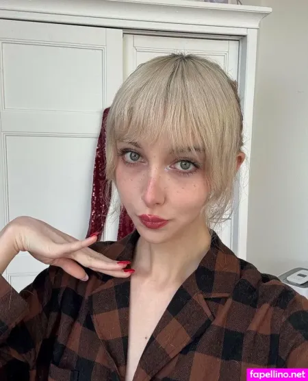Annabbdoll OnlyFans Thumbnail #Bx4KCSrZrz