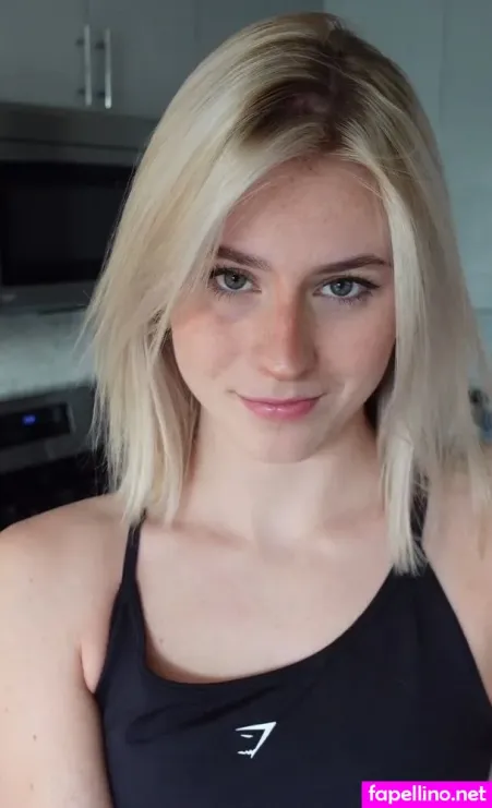 Annabel Lucinda OnlyFans Thumbnail #HQMHyiKr07