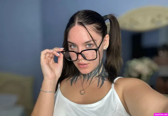 Annaber OnlyFans Thumbnail #N6TVFl8k0y