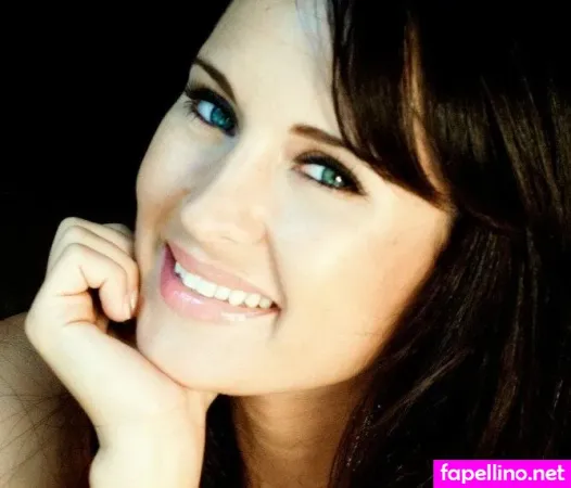 Annabliss OnlyFans Thumbnail #2jSaDjGOav