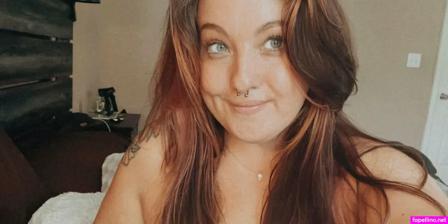 Annablythe OnlyFans Thumbnail #xdSn5MEqiQ