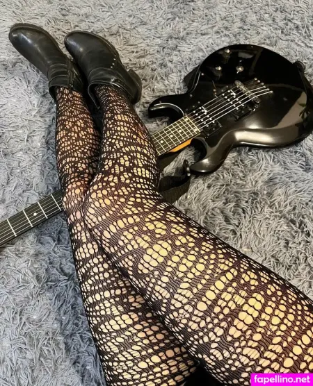 Annabntti OnlyFans Thumbnail #RUOaM8ZiON