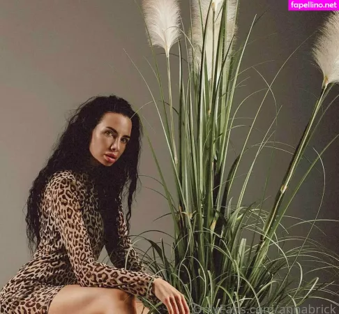 Annabrick OnlyFans Thumbnail #aXQzMEEvAm