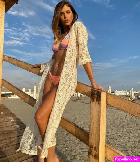 Annacarina OnlyFans Thumbnail #lBZ5un09QJ