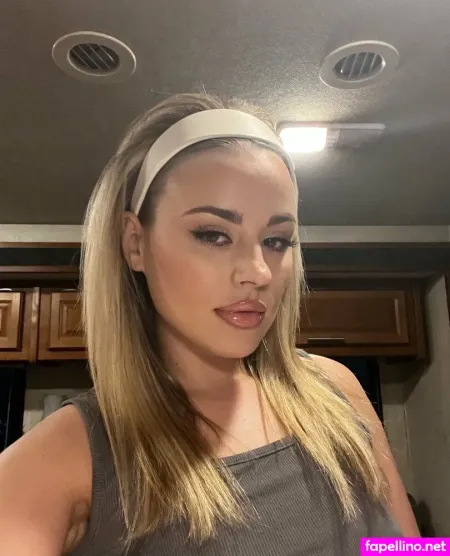 Annaclairecloudsfree OnlyFans Thumbnail #aFRXfGLCxG