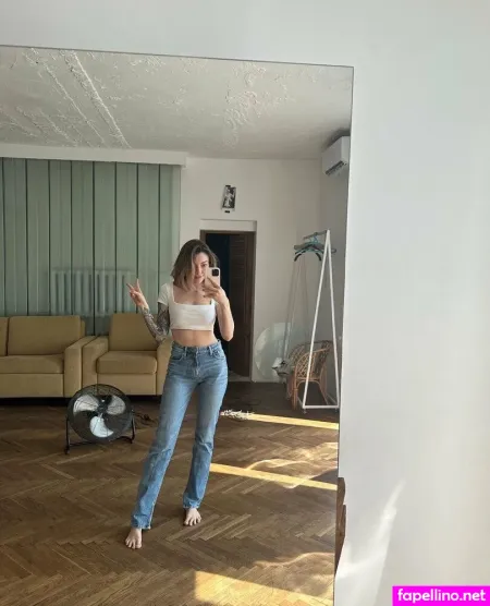 Annafruity Films OnlyFans Thumbnail #xjkIgazJXd