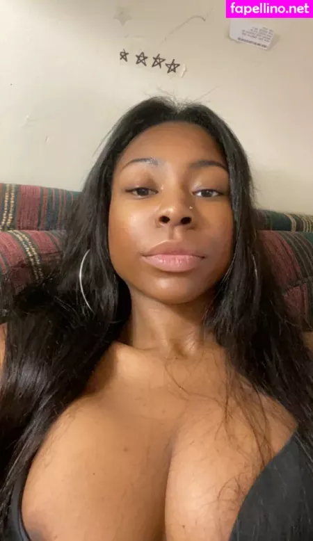 Annah Nicki Smith OnlyFans Thumbnail #K22MLHoe5V