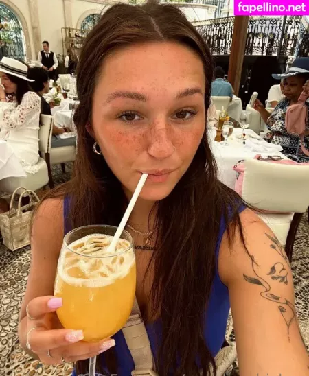 Annahendrickss OnlyFans Thumbnail #yrb3lhdfsE