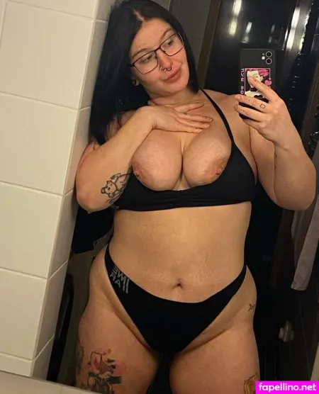 Annaldestroyer OnlyFans Thumbnail #PqByHBNVX2