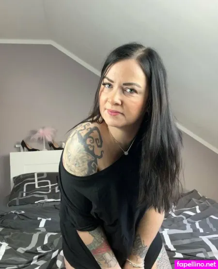 Annaleafree OnlyFans Thumbnail #KOuaYa4zCi