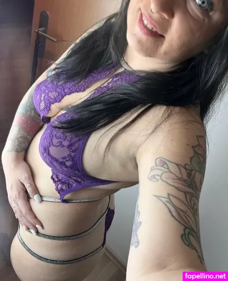 Annaleafree OnlyFans Thumbnail #Z2ZguiLadX