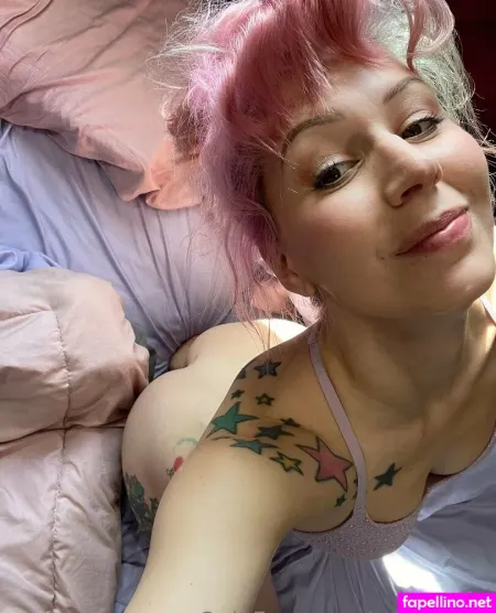 Annalee B OnlyFans Thumbnail #0T2MfCre7M