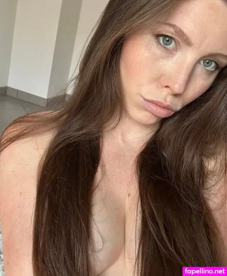 Annalena Of OnlyFans Thumbnail #4WqMMVlUFJ