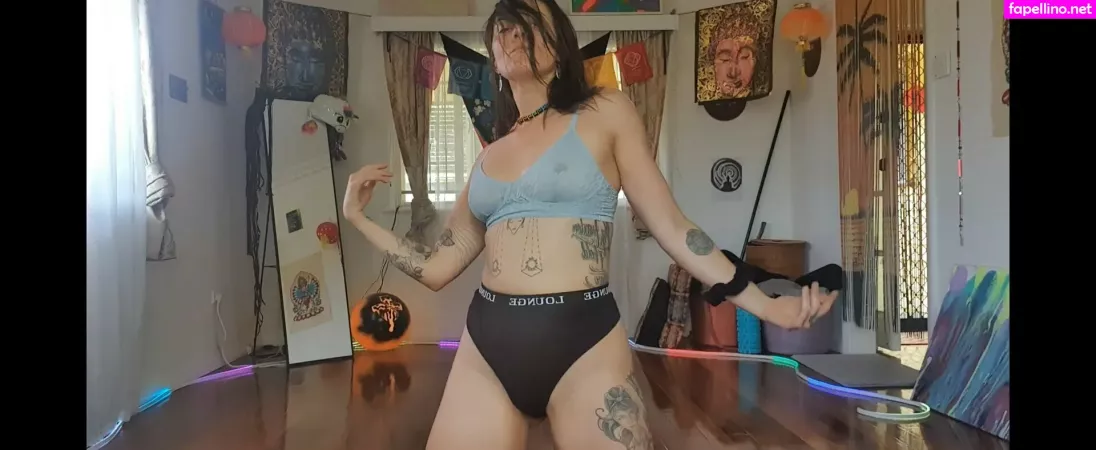 Annalicia Arts OnlyFans Thumbnail #MU12OEqHKW