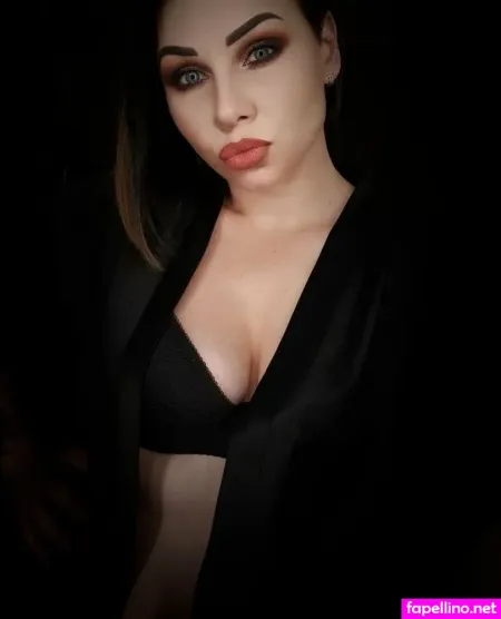 Annalufree OnlyFans Thumbnail #lUdnr1pRHJ