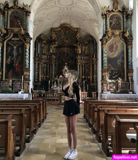 Annamaria Lx OnlyFans Thumbnail #phk2qZJPCW