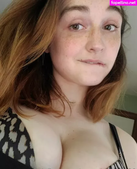 Annamarley0438 OnlyFans Thumbnail #UA1hdE2Dyf