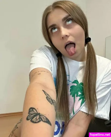 Annamillervip OnlyFans Thumbnail #oWM0BVuYeg