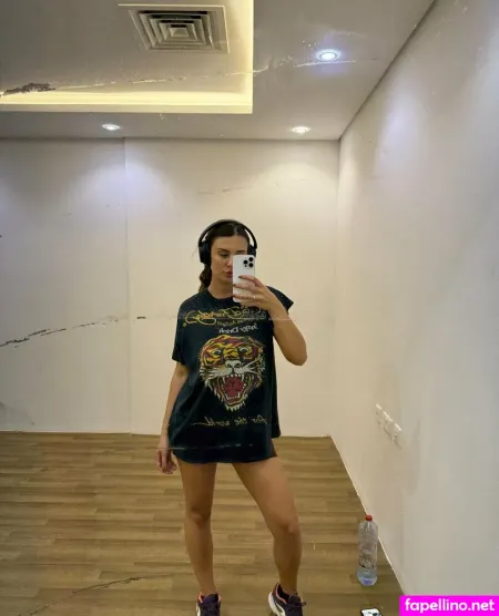 Annamncl OnlyFans Thumbnail #97dyAzgJqH