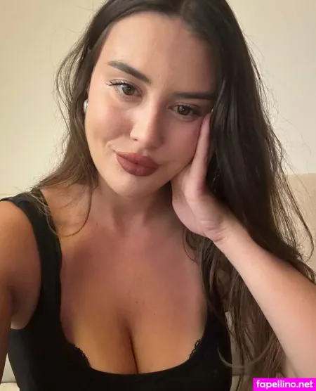 Annamncl OnlyFans Thumbnail #vtOXlTakkU