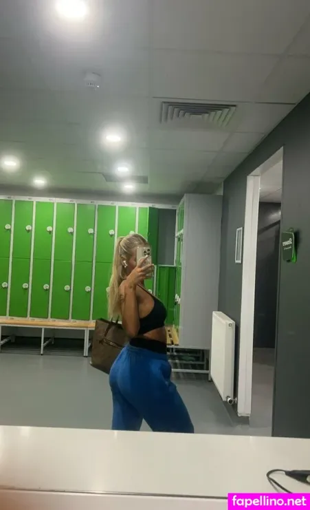 Annamorae136 OnlyFans Thumbnail #INjE4BdDrv