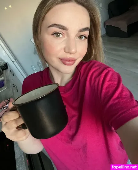 Annaofmontana OnlyFans Thumbnail #002h5UMsHW