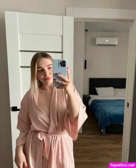 Annaofmontana OnlyFans Thumbnail #k5jNA5BnXL