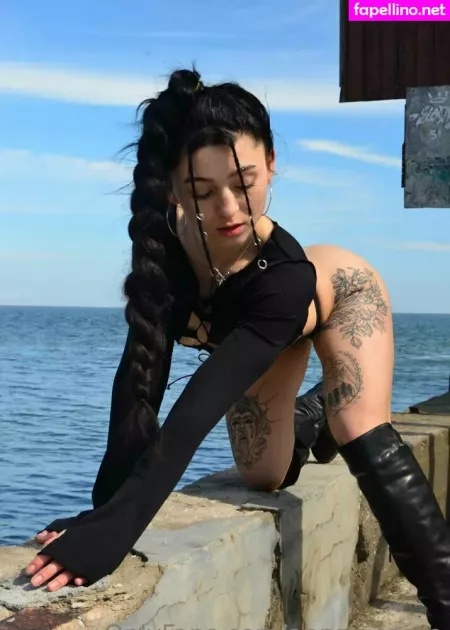 Annapicasso OnlyFans Thumbnail #5uyCKL3G7z