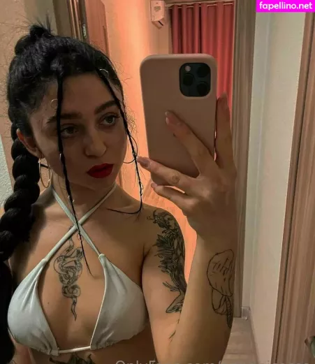 Annapicasso OnlyFans Thumbnail #nYkA4zSfnC