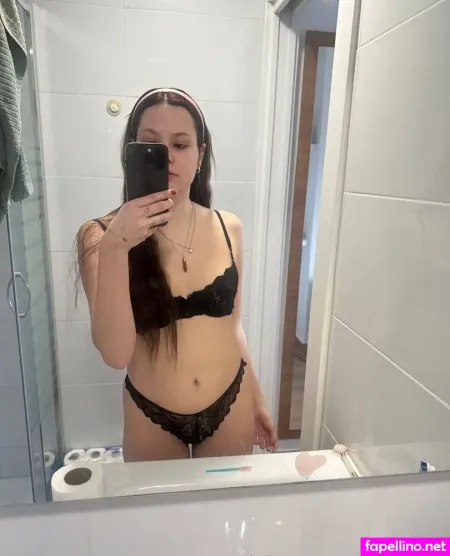 Annaprivatee OnlyFans Thumbnail #G3xFMAY4F4