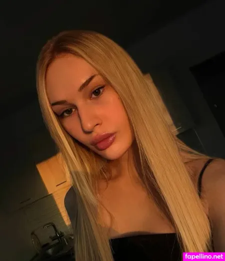 Annarosee OnlyFans Thumbnail #PoEOeJeE0Z