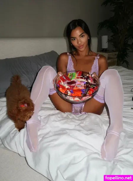 Annaslifelux 1 OnlyFans Thumbnail #0AdF7Y2om1